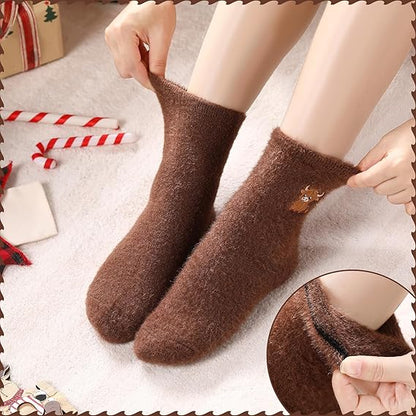 🎁Neujahrs-Sonderangebot für 9,99 £!!⚡1 kaufen, 3 Paar erhalten⚡Über 50.000 verkauft!💖Kuschelige, warme Plüschsocken für Damen mit niedlicher Highland-Cow-Stickerei