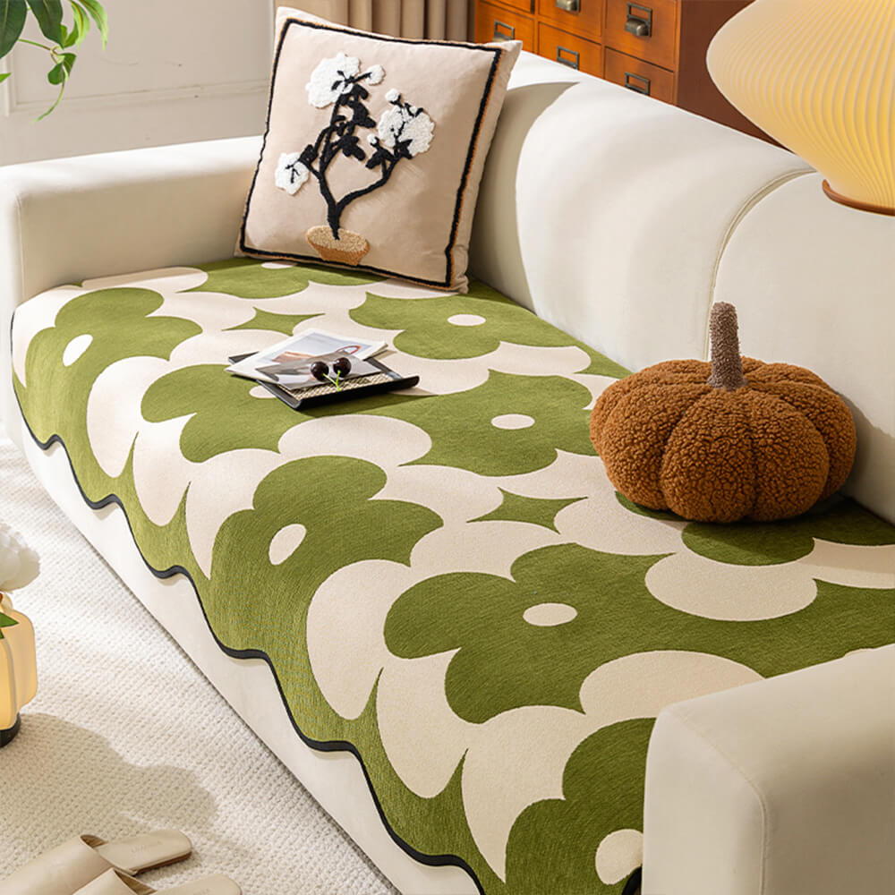Elegante Couchhusse aus Chenille mit Blumenmuster und Wellenrand